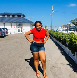 Meet your Posher, Stacy